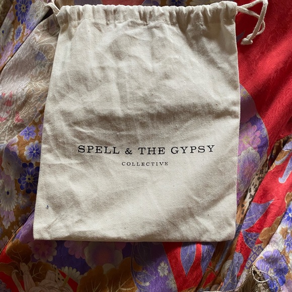 SOLD***Spell and the Gypsy kimono Robe S/M - Picture 6 of 8